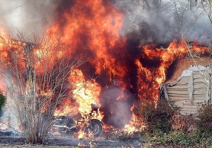 Fire on Buttercup Street, Angola Beach / Photo courtesy Chuck Snyder, RBVFC