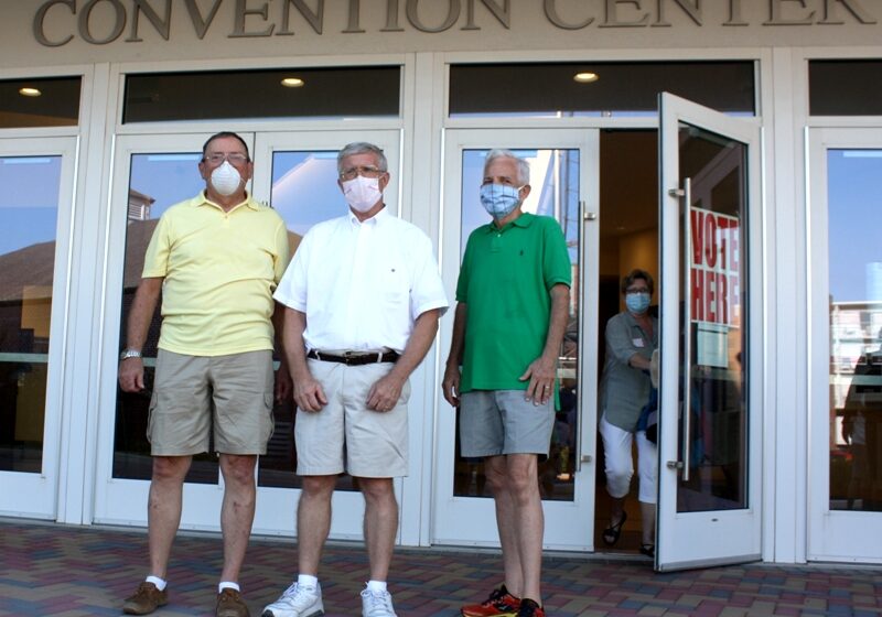 Jay Lagree, Stan Mills, Patrick Gossett. Image courtesy WGMD/Alan Henney.