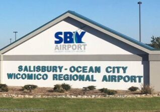 Salisbury Regional Airport-sign