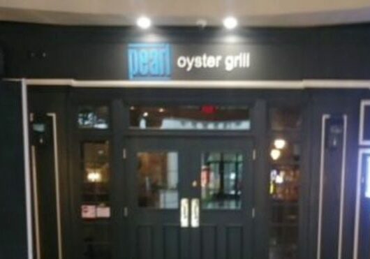 Pearl Oyster Grill at Dover Downs